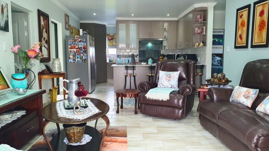 2 Bedroom Property for Sale in Dana Bay Western Cape